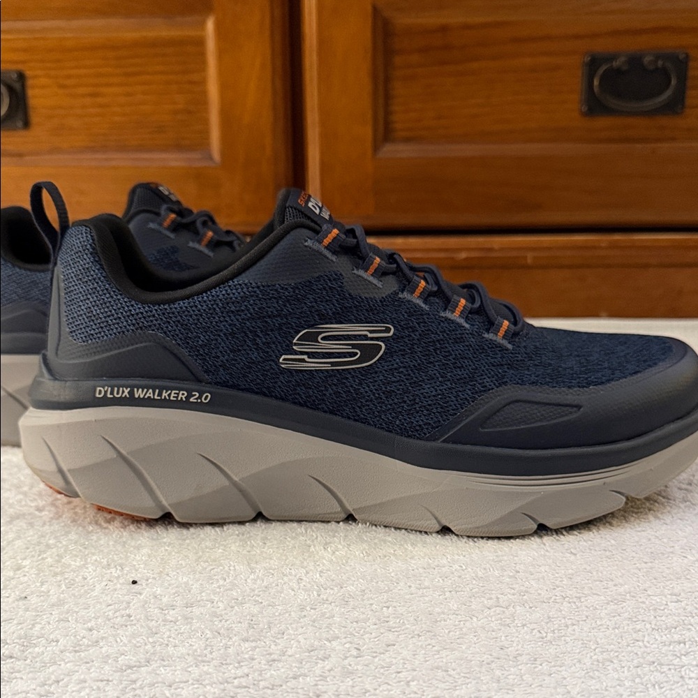 Skechers D'LUX Walker 2.0 Slip-On Sneakers SN232179 Wide Width Navy/Grey/Orange - Picture 12 of 12